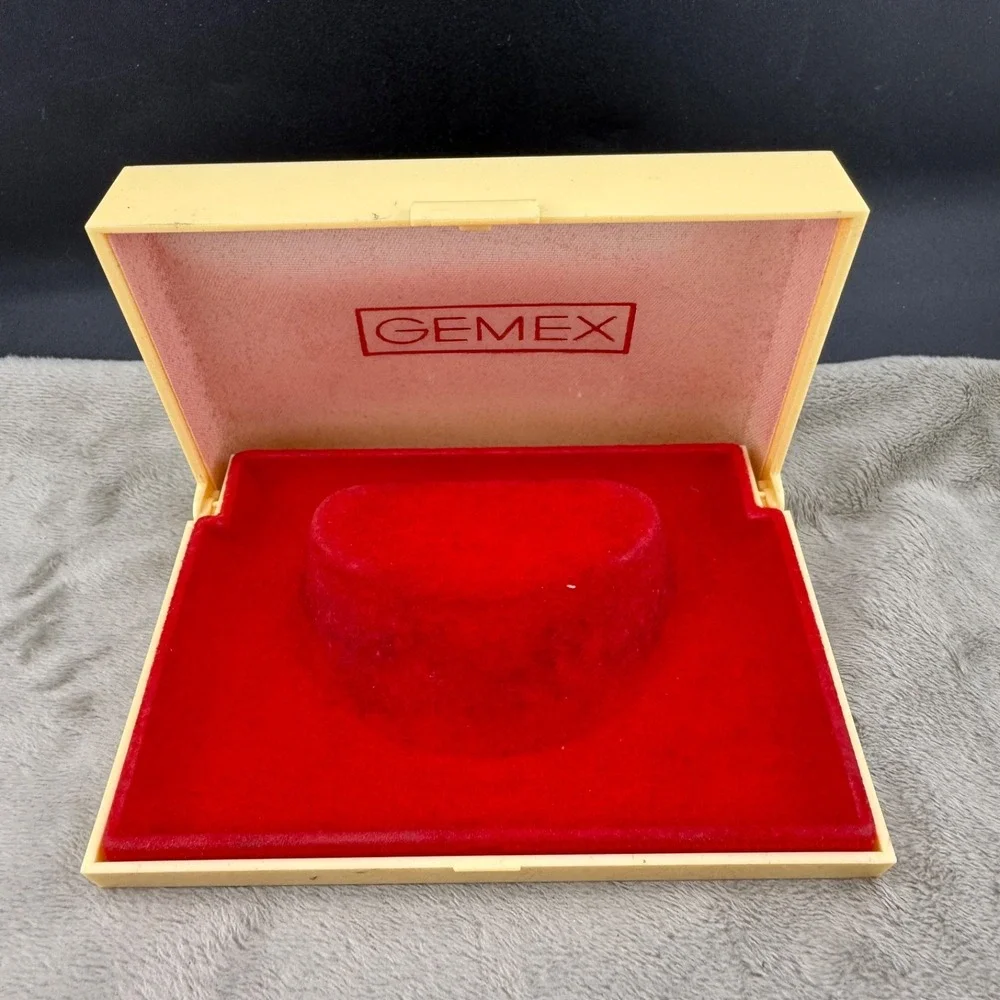 Vintage‎ Gemex Watch Box Cream Celluloid Red Velvet Display Case Storage